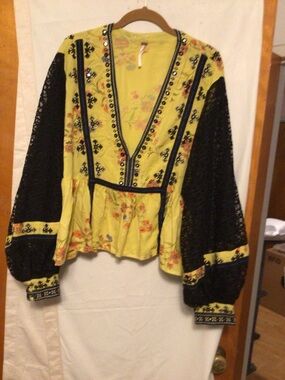 Free People boho balloon sleeve gypsy ,music festival hippie style top SzL